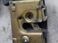 замок двери задней левой Volkswagen Passat B4 1996, 1.9 л., дизель, МКПП, универсал, 357839015D - фото №3
