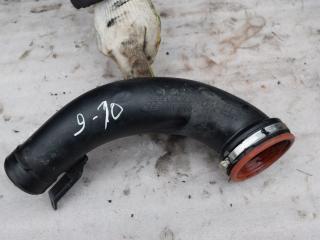 патрубок интеркулера Volvo XC70 3 поколение [рестайлинг] 2015, 2.4 л., D5, D 5244 T20, дизель, АКПП, универсал, полный подключаемый привод, 30774692