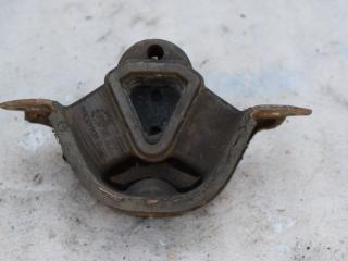 подушка крепления двигателя Opel Corsa B 1996, 1.4 л., бензин, хетчбэк 5 дв., 90445304