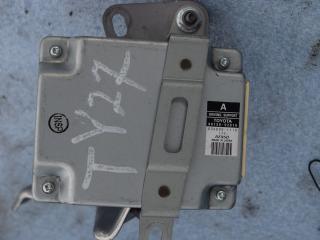 блок управления (другие) Toyota Yaris 3 поколение XP130 2014, 1.4 л., D-4D, 1ND-TV, дизель, МКПП, хетчбэк 5 дв., передний привод, правый руль, 8815052010