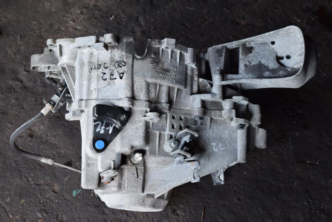 КПП механическая (МКПП) Volvo S80 1 поколение 2000, 2.0 л., B 5204 T, бензин, МКПП, седан, передний привод, 1023705 - фото №1