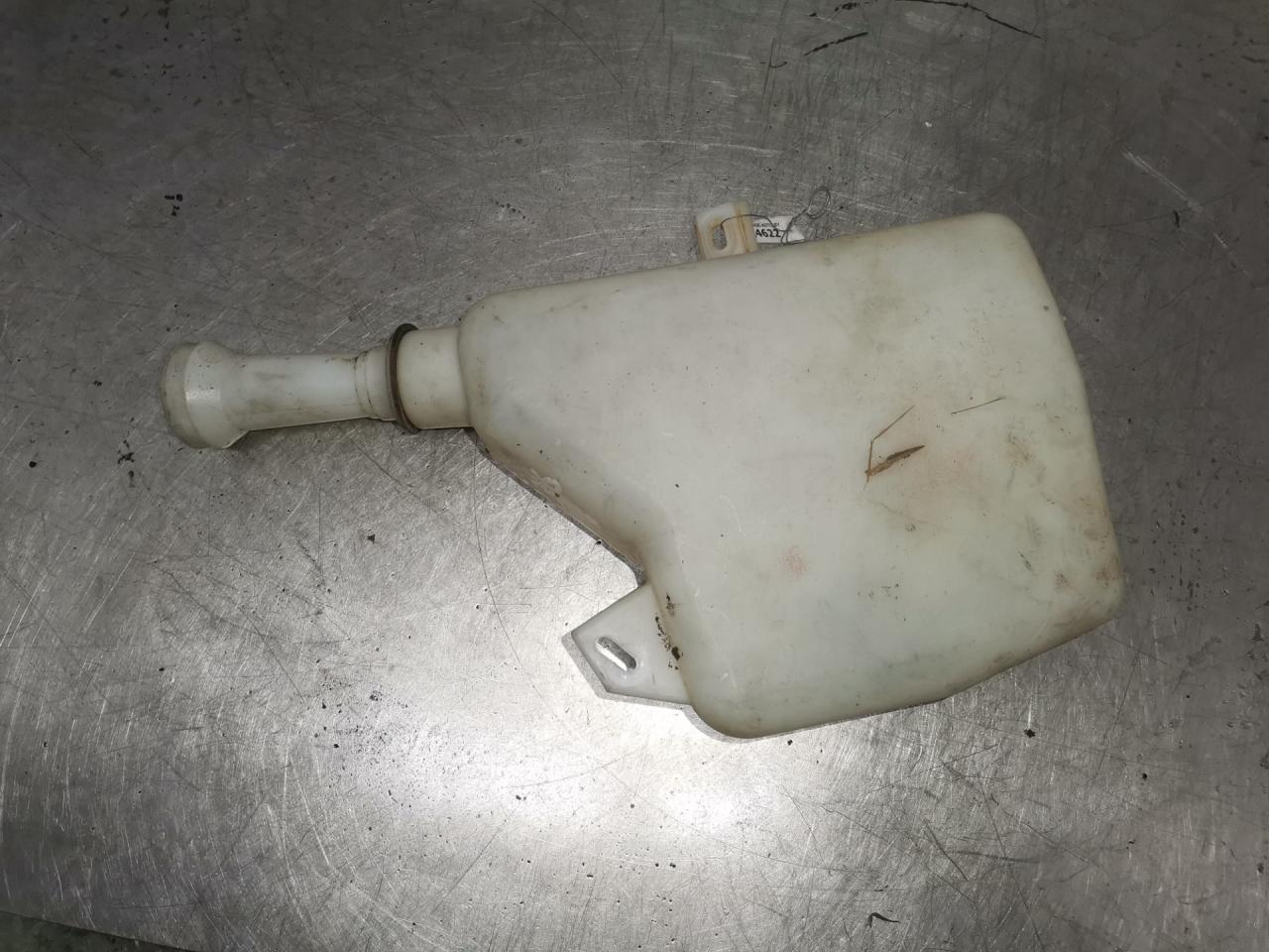 бачок омывателя Peugeot 306 1 поколение 1996, 1.6 л., бензин, 5МКПП, седан, 9616513880