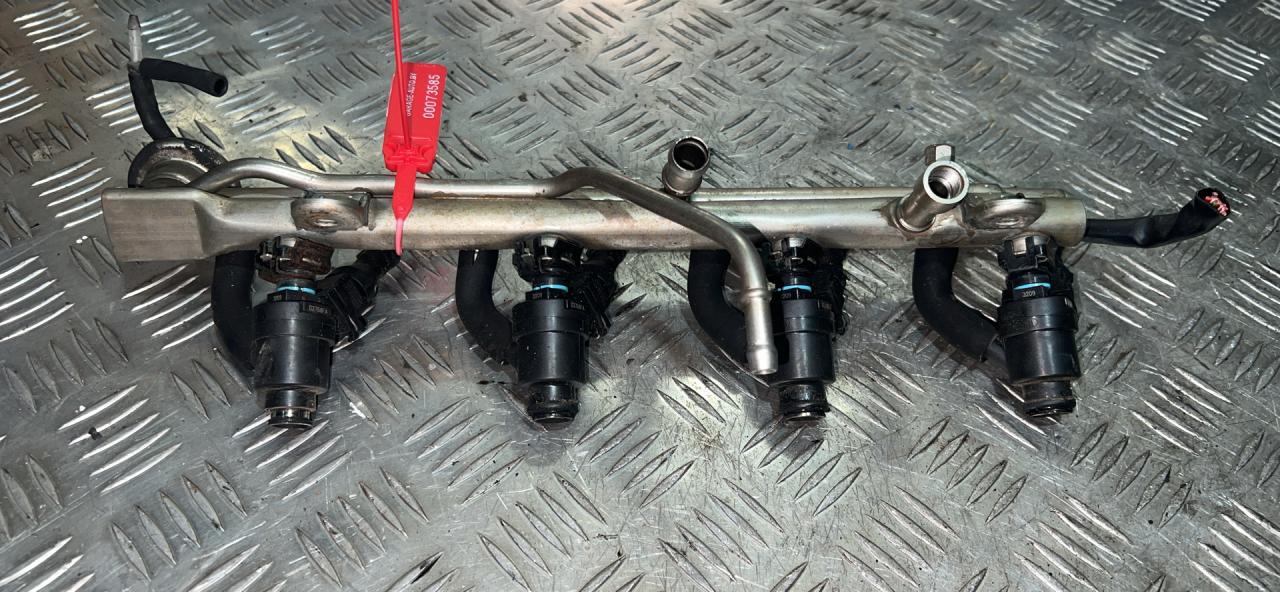 форсунка BMW 3 серия E46 2000, 1.9 л., бензин, 5МКПП, универсал, D3768FA, 1247931 - фото №1