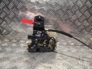 замок двери передней правой Volkswagen Passat B5 [рестайлинг] 2004, 2.0 л., ALT, бензин, 5МКПП, универсал, 3B0837868