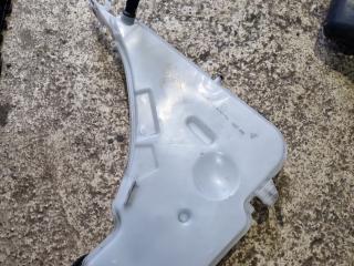 бачок омывателя BMW 4 серия F32/F33 [рестайлинг] F32 2017, 2.0 л., B47 D20 A, дизель, АКПП, купе, правый руль, 7241671
