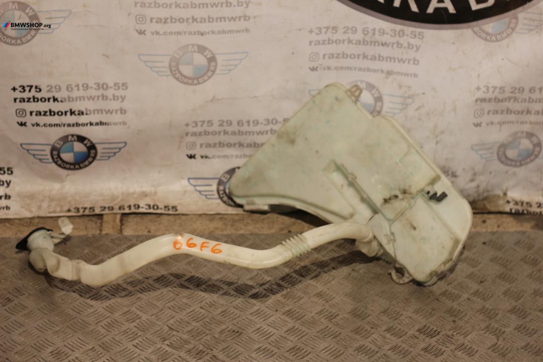 бачок омывателя BMW 5 серия F07/F10/F11 2010, 3.0 л., бензин, АКПП, синий, седан - фото №1