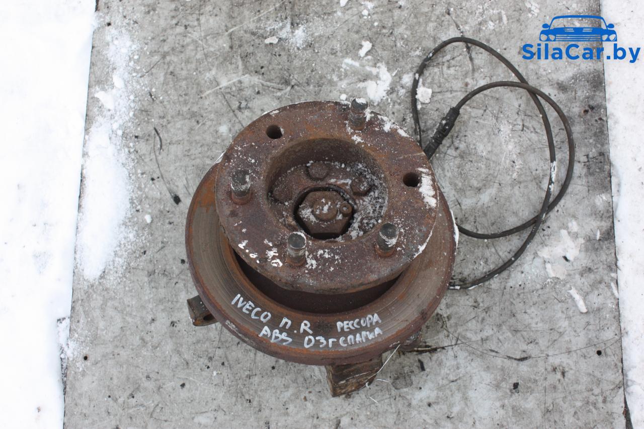кулак поворотный правый IVECO Daily 3 поколение 2000, дизель - фото №1