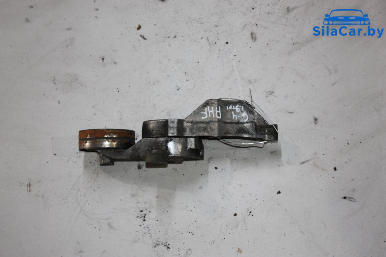 натяжитель Volkswagen Golf 4 поколение 2001, 1.9 л., AHF, дизель, 038903315C - фото №1