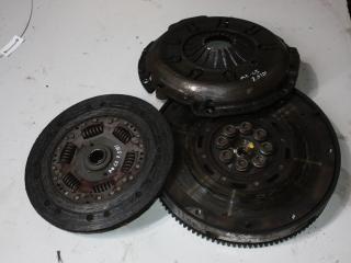 комплект сцепления Audi A6 4B/C5 2000, 2.5 л., AFB, дизель