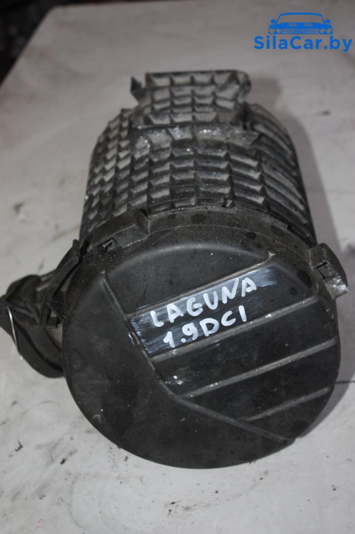 корпус воздушного фильтра Renault Laguna 2 поколение 2004, 1.9 л., дизель - фото №1
