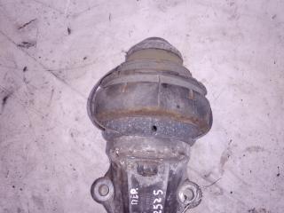 кронштейн двигателя Volvo V70 1 поколение 1999, 2.5 л., бензин