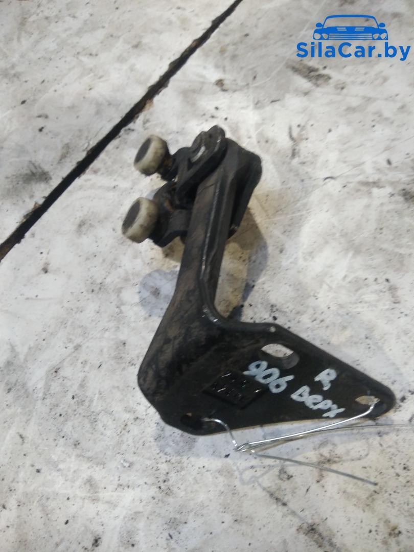 ролик двери сдвижной Mercedes-Benz Sprinter 2 поколение (W906) 2008 - фото №1