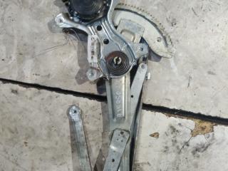 стеклоподъемник электрический задний правый Toyota Avensis Verso 1 поколение 2003