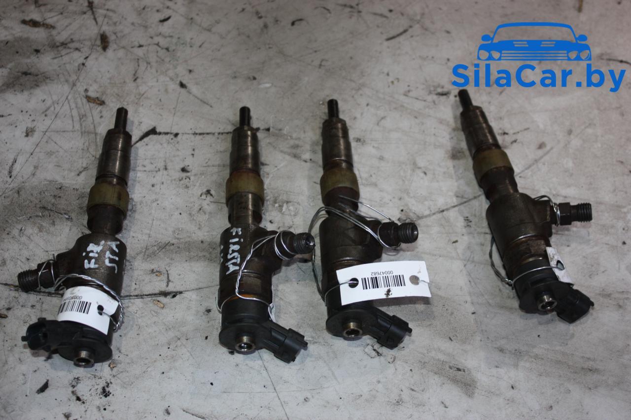 форсунка Ford Fiesta 6 поколение 2012, 1.4 л., дизель, 0445110339 - фото №1