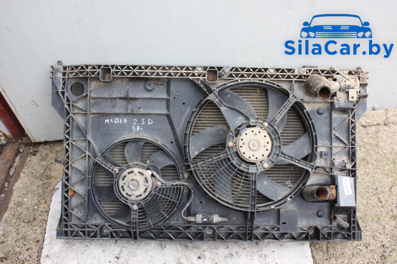 радиатор (основной) Renault Master 2 поколение 2000, 2.5 л., дизель - фото №1