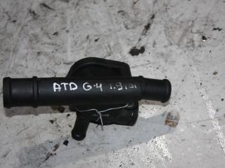 корпус термостата Volkswagen Golf 4 поколение 2001, 1.9 л., дизель