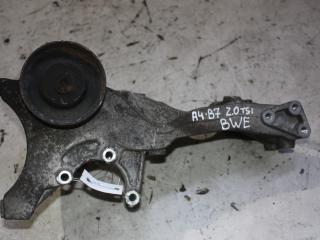 кронштейн генератора Audi A4 B7 2007, 2.0 л., бензин, 06D903143D