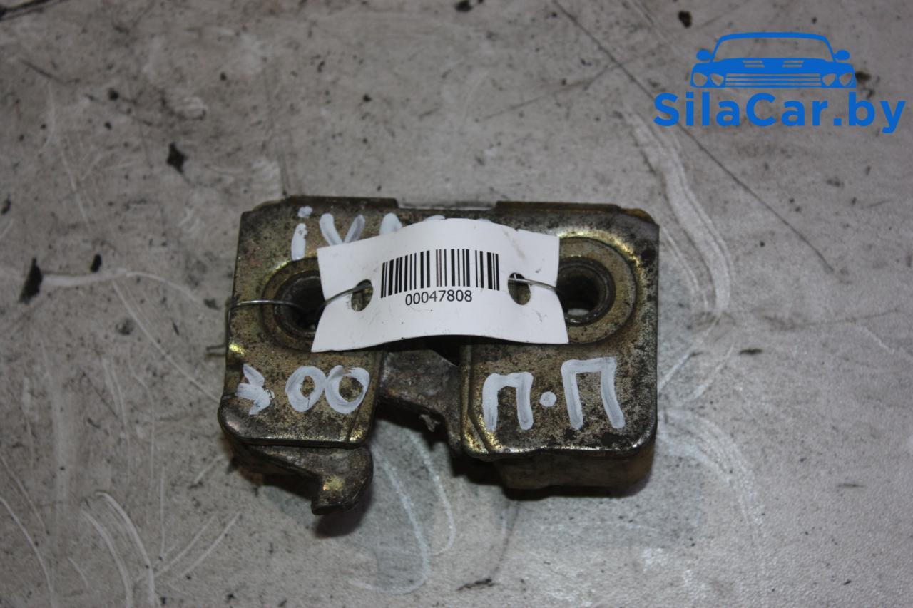 замок двери передней правой IVECO Daily 2 поколение 1996 - фото №1