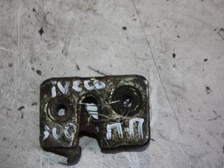 замок двери передней правой IVECO Daily 2 поколение 1998