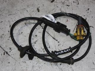 датчик ABS Chrysler Voyager 4 поколение 2004, 04721040A