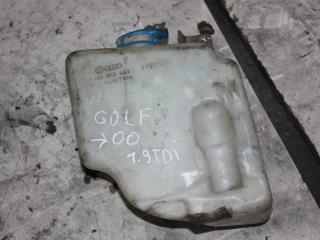 бачок омывателя Volkswagen Golf 3 поколение 1998