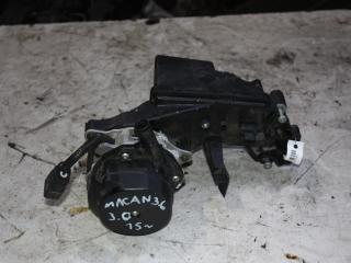 планка под капот Porsche Macan 1 поколение 2015, 3.0 л., бензин, 94611013077