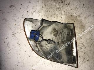 поворотник левый Mercedes-Benz Vito W638 1998