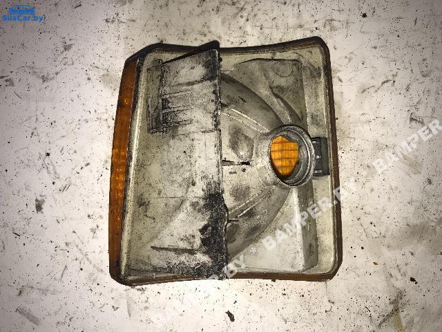 поворотник правый Volkswagen Transporter T4 1995, 2.5 л., ACV, дизель, микроавтобус - фото №1