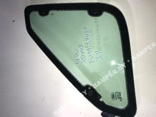 стекло кузовное боковое правое Land Rover Freelander 2 поколение 2008