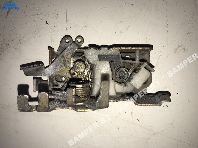 замок двери передней левой Volkswagen LT 2 поколение 2000, 2.5 л., AGX, дизель - фото №1