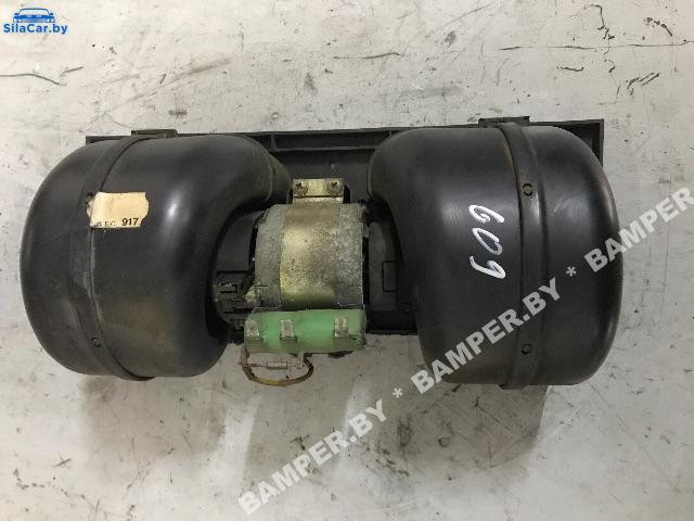 моторчик печки Mercedes-Benz Atego 1997 - фото №1