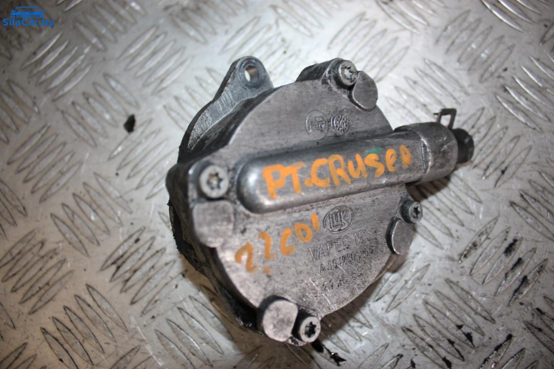 насос вакуумный Chrysler PT Cruiser 1 поколение 2003, 2.2 л., МКПП - фото №1