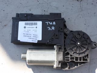 моторчик стеклоподъемника задний правый Volkswagen Touareg 1 поколение 2004