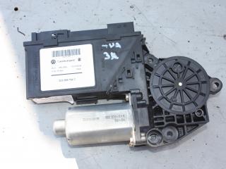 моторчик стеклоподъемника задний правый Volkswagen Touareg 1 поколение 2004