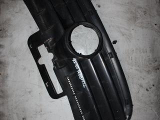 решетка радиатора Volkswagen Touran 1 поколение 2003, дизель