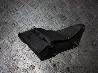 кронштейн двигателя Volkswagen Passat B5 [рестайлинг] 2002, 1.9 л., AVB, дизель, АКПП