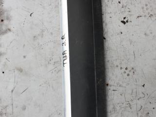 молдинг двери задней правой Volkswagen Touareg 1 поколение 2004, 2.5 л., BAC, дизель, МКПП