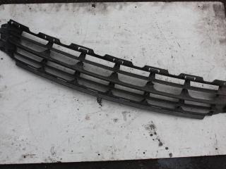 заглушка (решетка) в бампер Chrysler Grand Voyager 4 поколение 2000