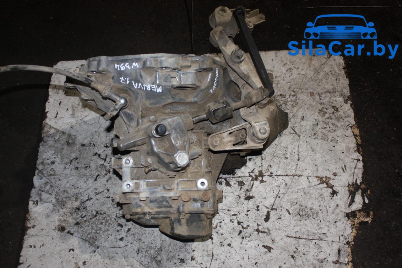 КПП механическая (МКПП) Opel Meriva 1 поколение (A) (2002 - 2006), 1.7 л., дизель, W394 - фото №1