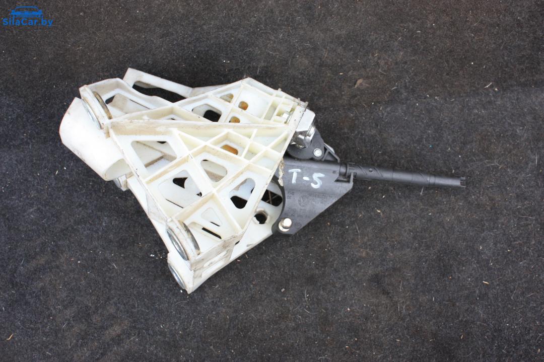 кулиса Volkswagen Transporter T5 2005 - фото №1