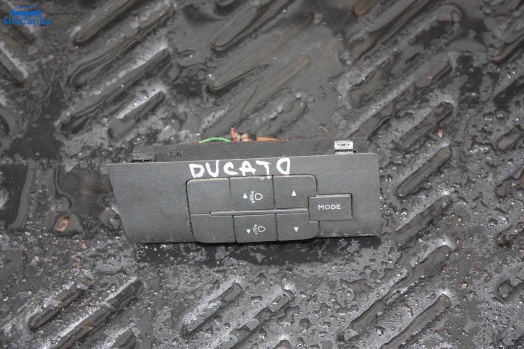 кнопка (выключатель) Fiat Ducato 3 поколение 2006 - фото №1