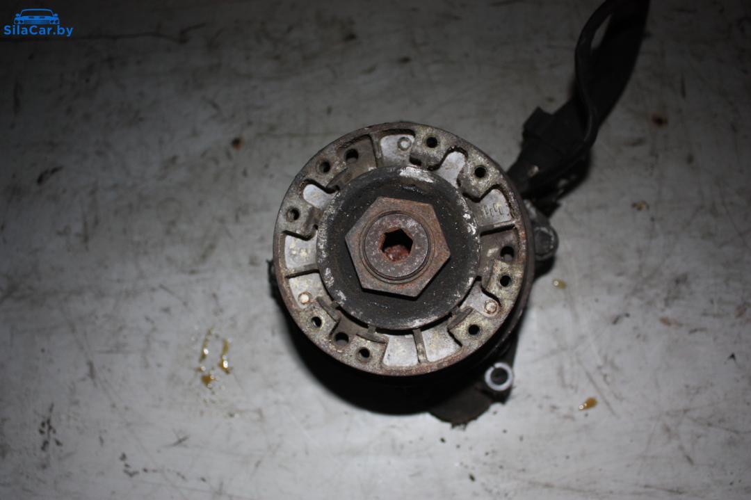 помпа IVECO Daily 4 поколение 2006, 3.0 л., дизель - фото №1