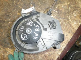 моторчик печки Volkswagen Passat B5 [рестайлинг] 2000, 1.9 л., дизель, МКПП, 740221233F