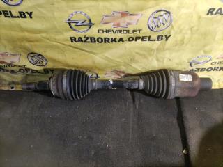 полуось передняя правая (приводной вал, ШРУС) Chevrolet Traverse 2 поколение 2019, 3.6 л., бензин, АКПП, бежевый, полный привод, 84070178