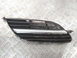 решетка радиатора Nissan Almera Tino V10 [рестайлинг] 2004, 9381M020