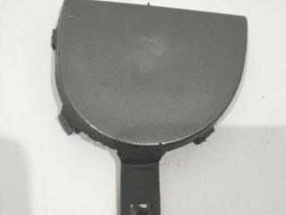 заглушка (решетка) в бампер Renault Clio 3 поколение 2008