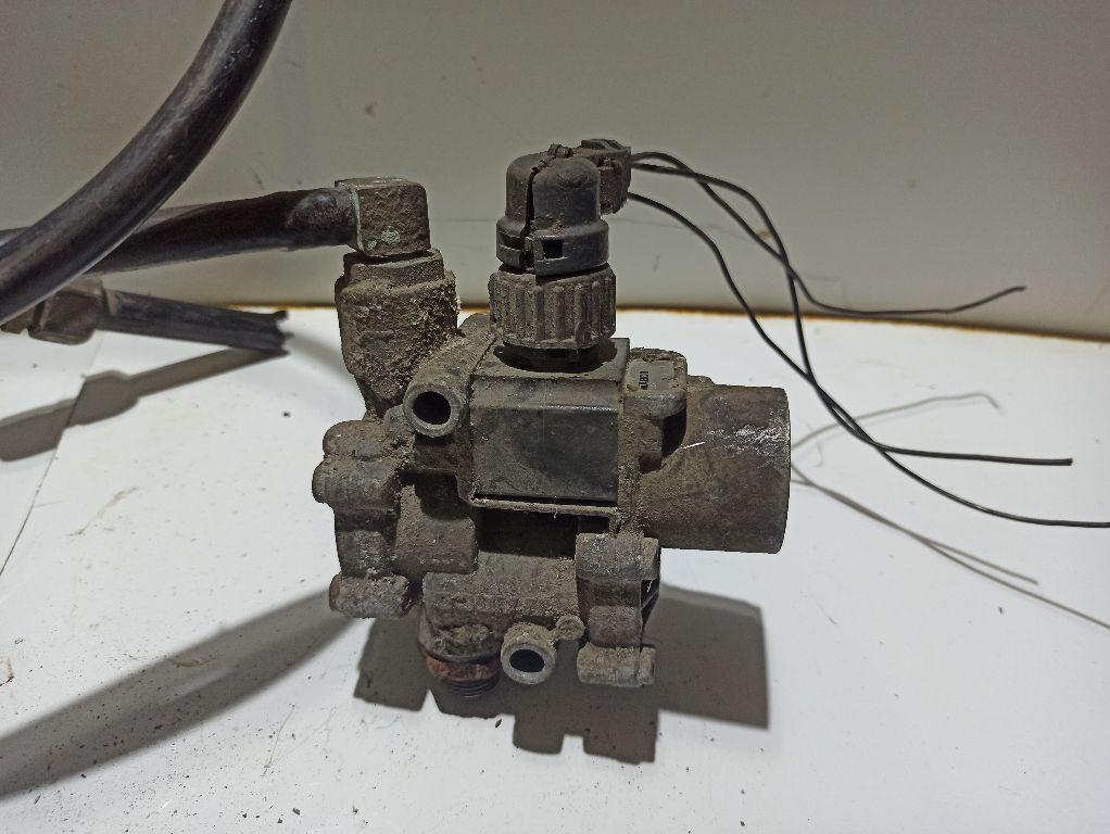 кран распределительный DAF XF 105 1 поколение 2005, 4721950160 - фото №1