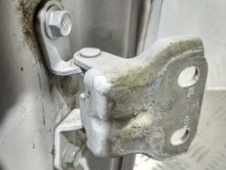 петля двери Chevrolet Spark M300 2010