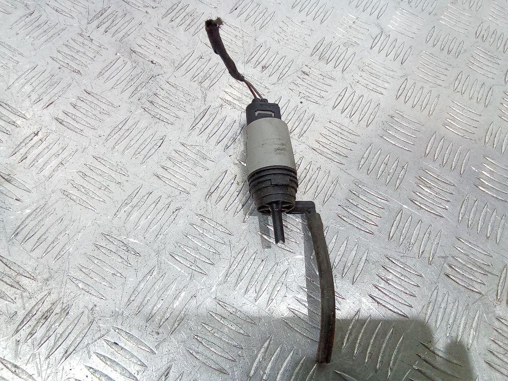 насос (моторчик) омывателя стекла BMW 5 серия E60/E61 2006, 67126934 - фото №1