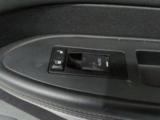 кнопка стеклоподъемника двери Chrysler 300C 1 поколение 2008